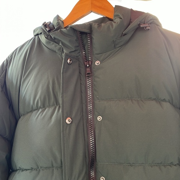 Alpine North - Forillon Vegan Down Short Quilted Puffer Jacket - Deep Green 1X - Picture 9 of 17